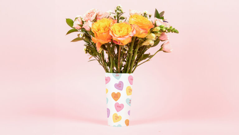 Sweethearts_Tumbler_Vase